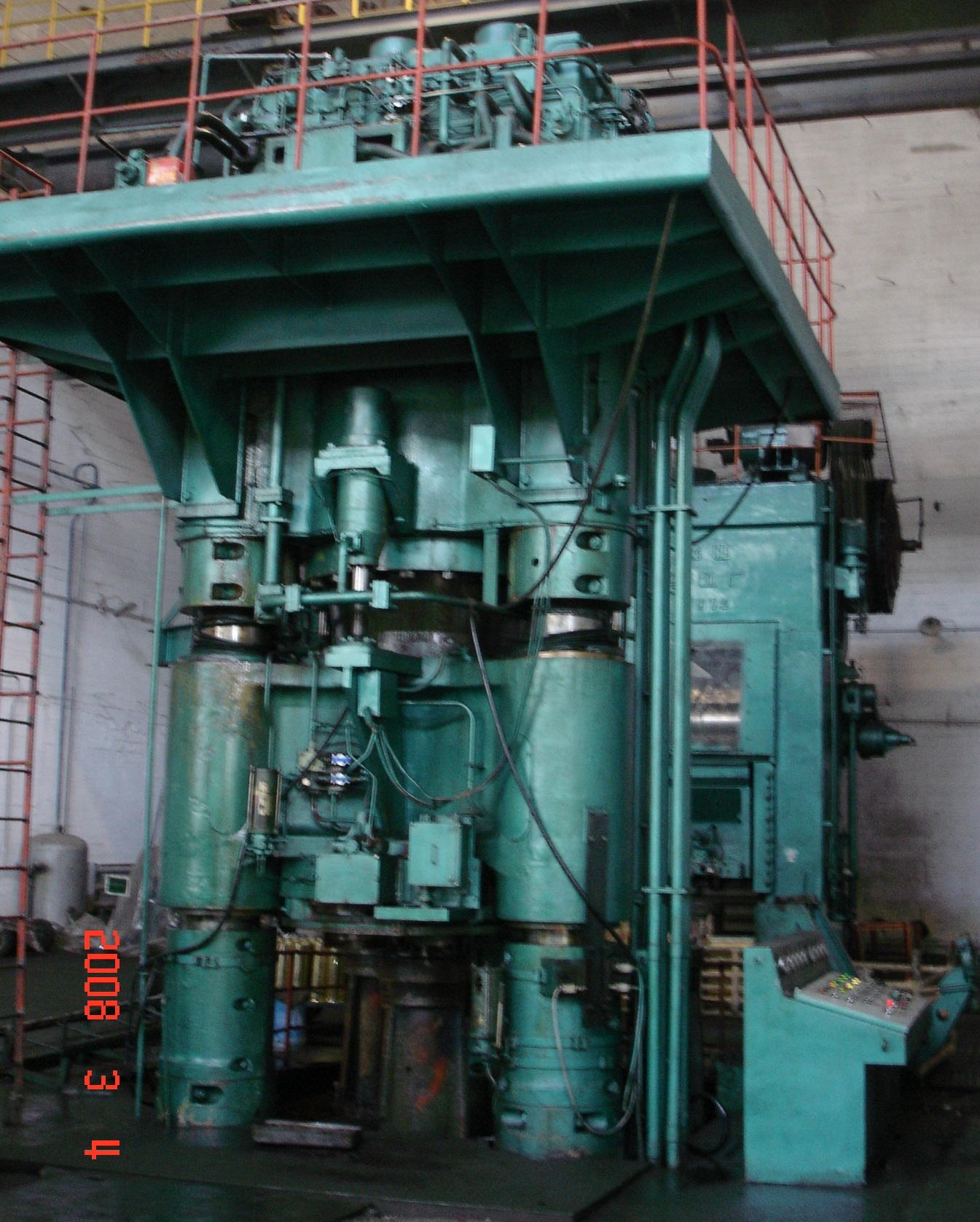 4000����������Һ���C